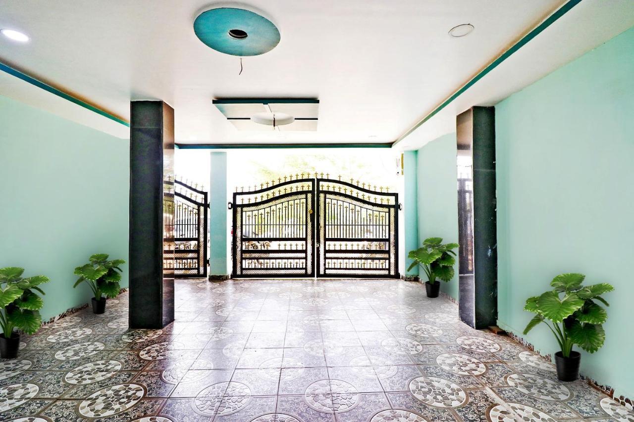 Spot On 37040 Hotel Ayushman Palace Bilāspur Zewnętrze zdjęcie